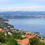 With A Parking Space Lovran, Opatija - 7802 Apartament Lovran