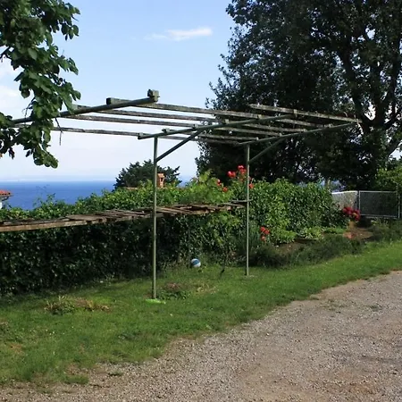 Apartamento With A Parking Space Lovran, Opatija - 7802 Lovran