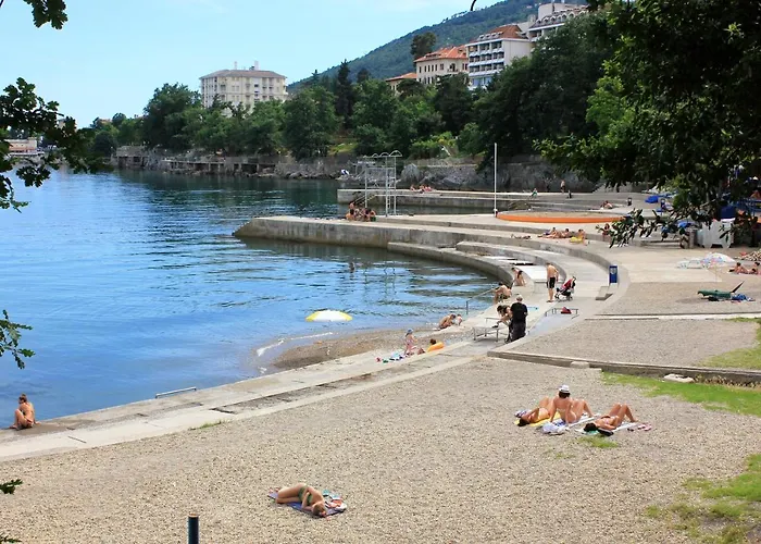 Appartamento With A Parking Space Lovran, Opatija - 7802 Laurana