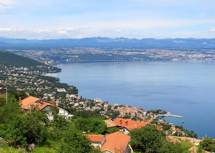 With A Parking Space Lovran, Opatija - 7802 Appartamento Laurana